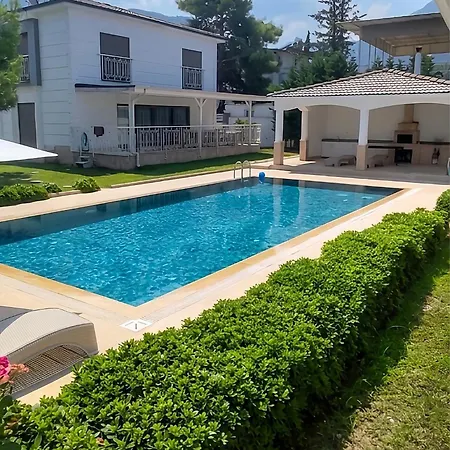 Coast A Goeynuek Canyon With Pool And Sea View Kemer